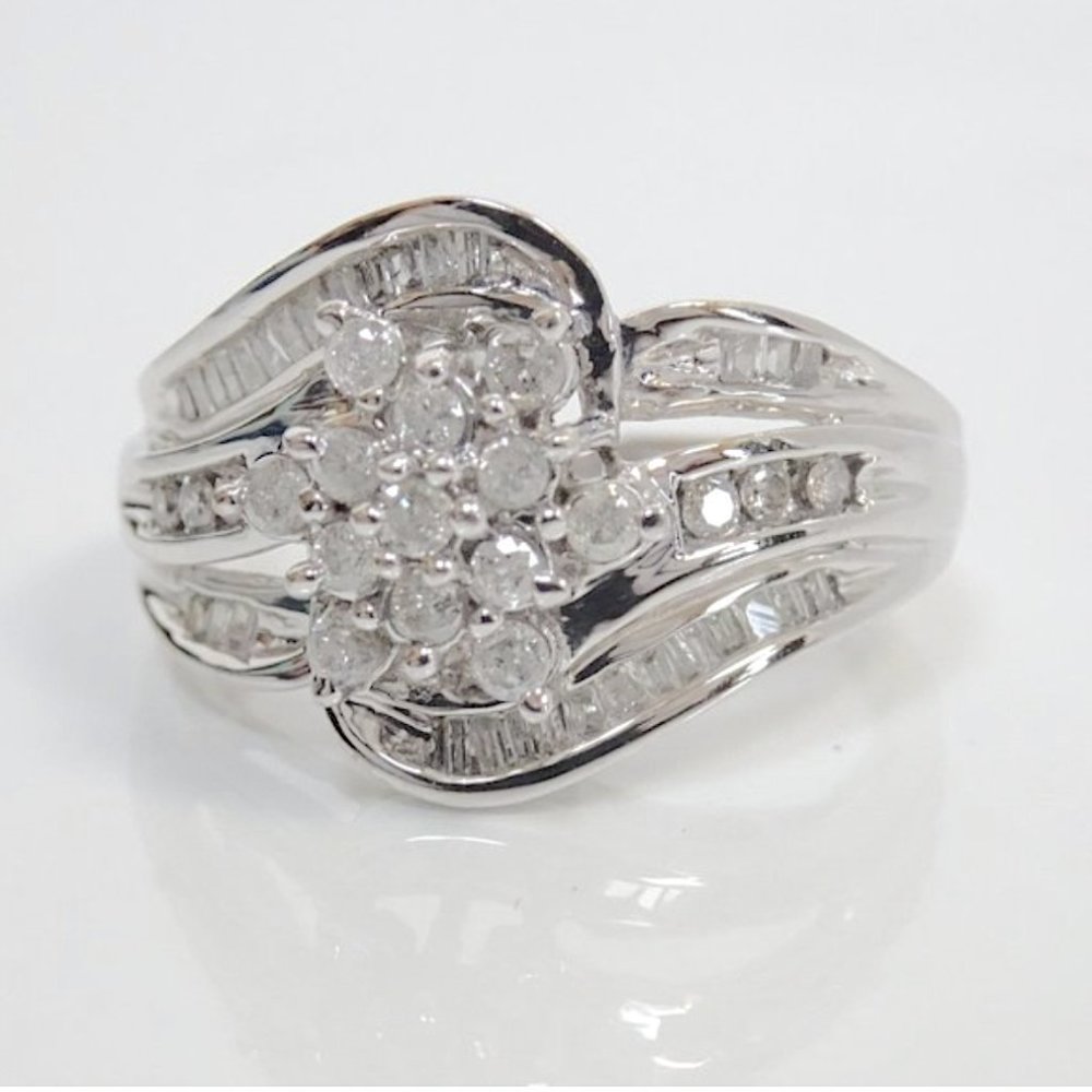 Solid 10k Fine White Gold WG 1/2 CTW Natural Diamond Flower Cluster Ring Band